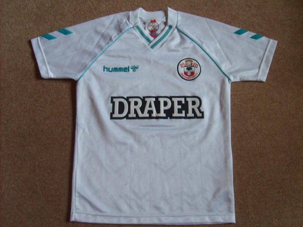 Saints Away 89-91.jpg