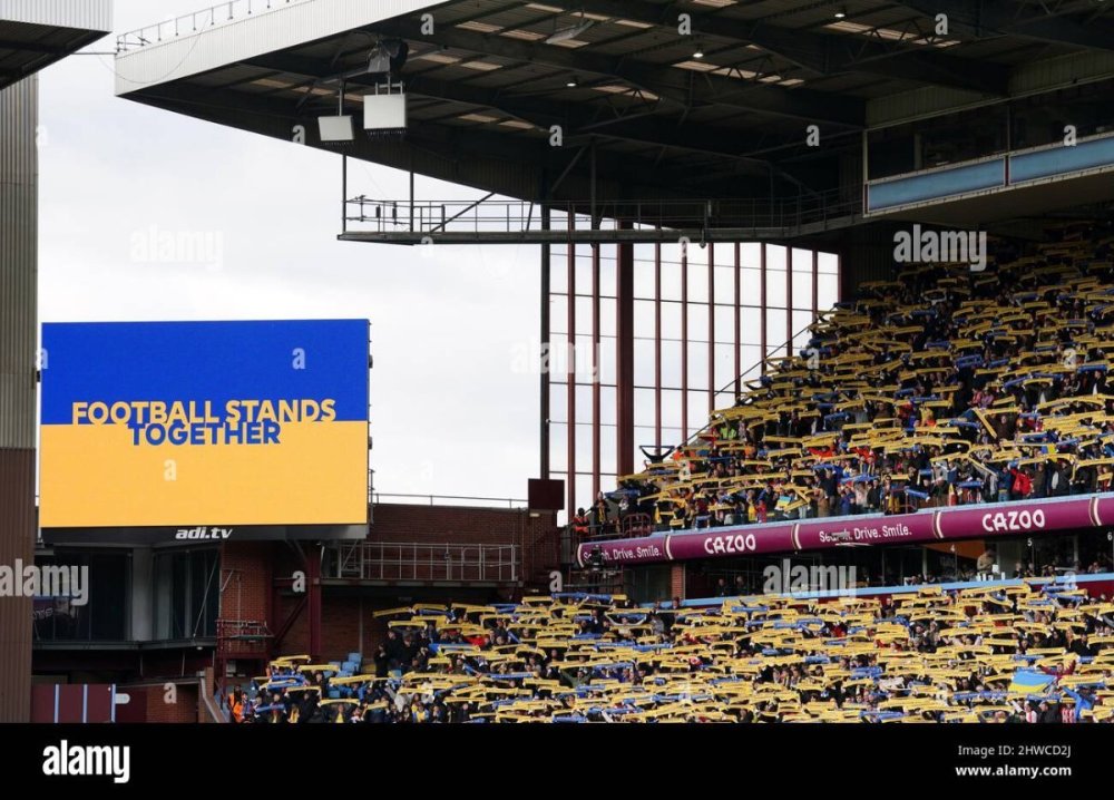southampton-fans-hold-yellow-and-blue-scarves-in-support-of-ukraine-in-the-stands-before-the-premier-birmingham-picture-date-saturday-march-5-2022-2HWCD2J.thumb.jpg.fcaa3d133f8f1221a038344fc0849825.jpg